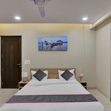 Hotel Townhouse Xanthe Noida Esterno foto