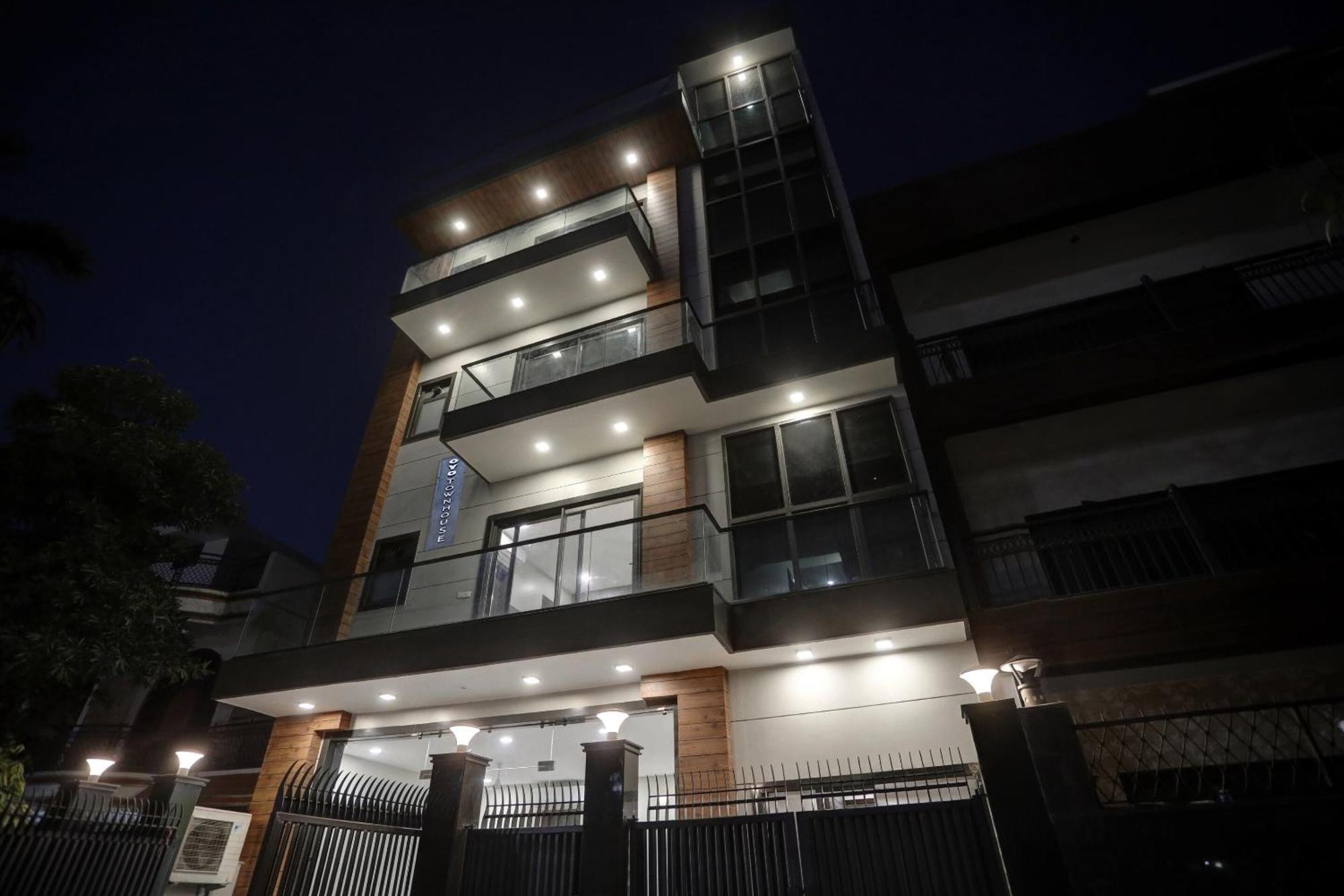Hotel Townhouse Xanthe Noida Esterno foto
